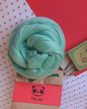 Lana merina extrafina peinada verde menta