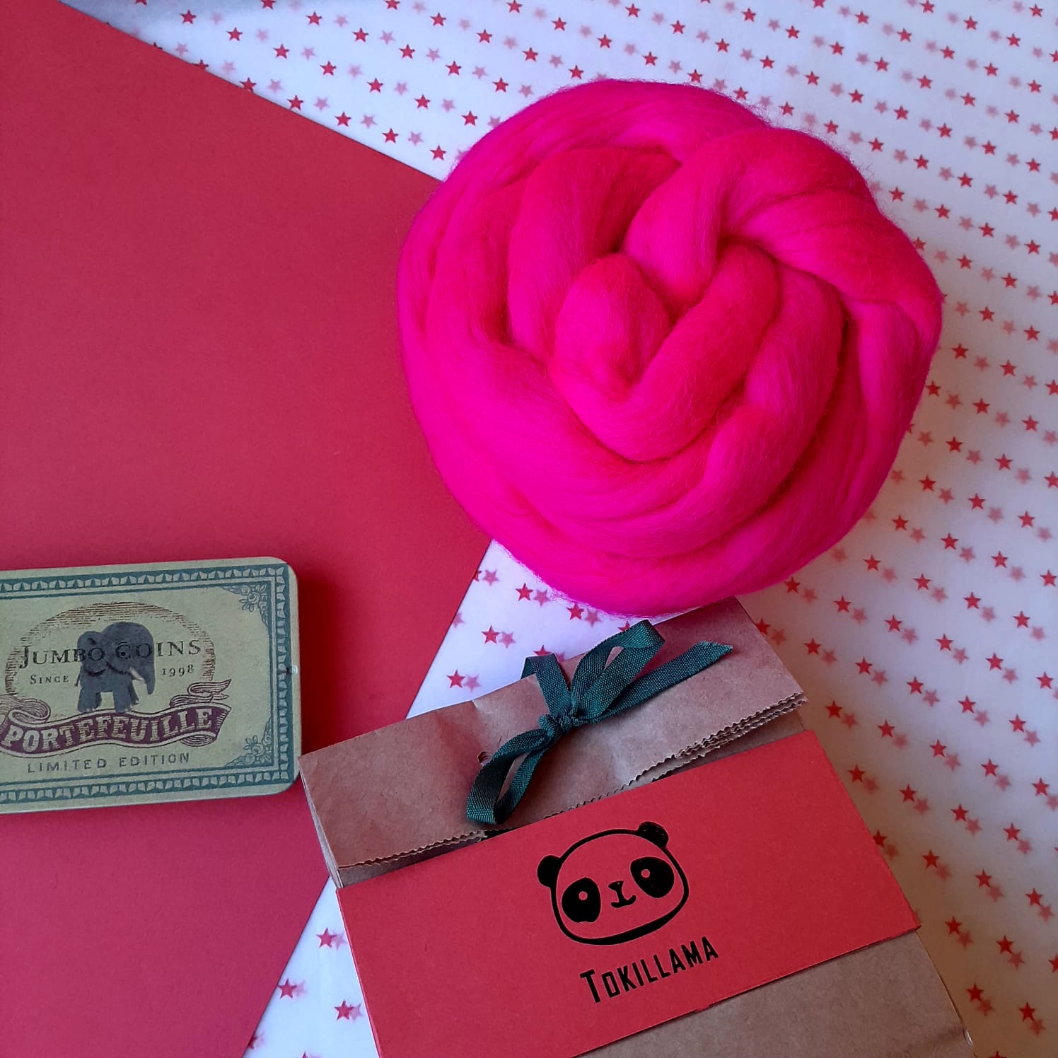 Lana merina extrafina peinada rosa flúor