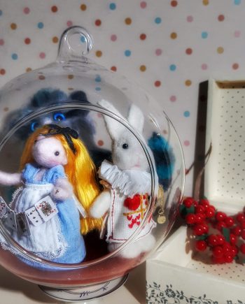 Bola colgante de cristal Alicia en el País de las Maravillas
